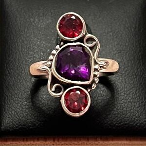 Artisan Amethyst And Garnet 925 Sterling Silver Cocktail Ring Size 6